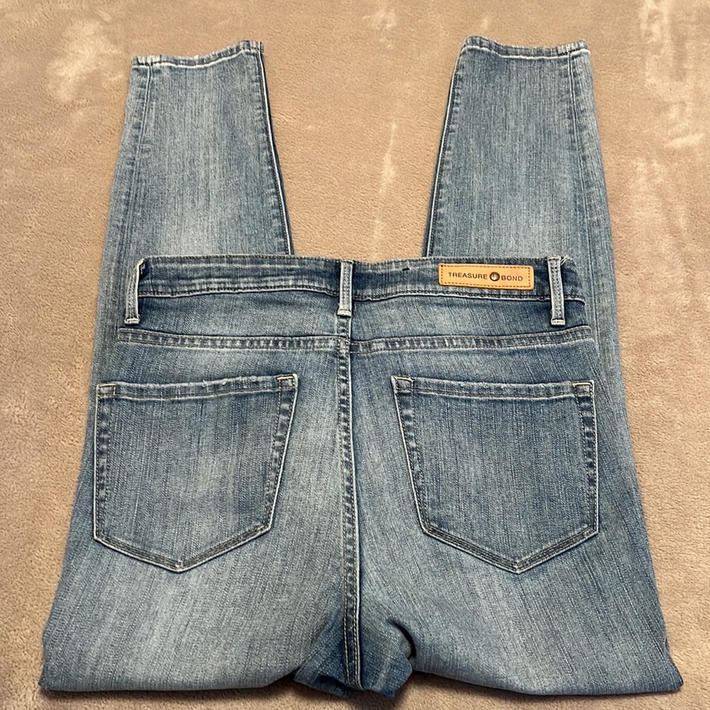 Treasure & Bond Charity Skinny High Rise Crop - Picture 5 of 14